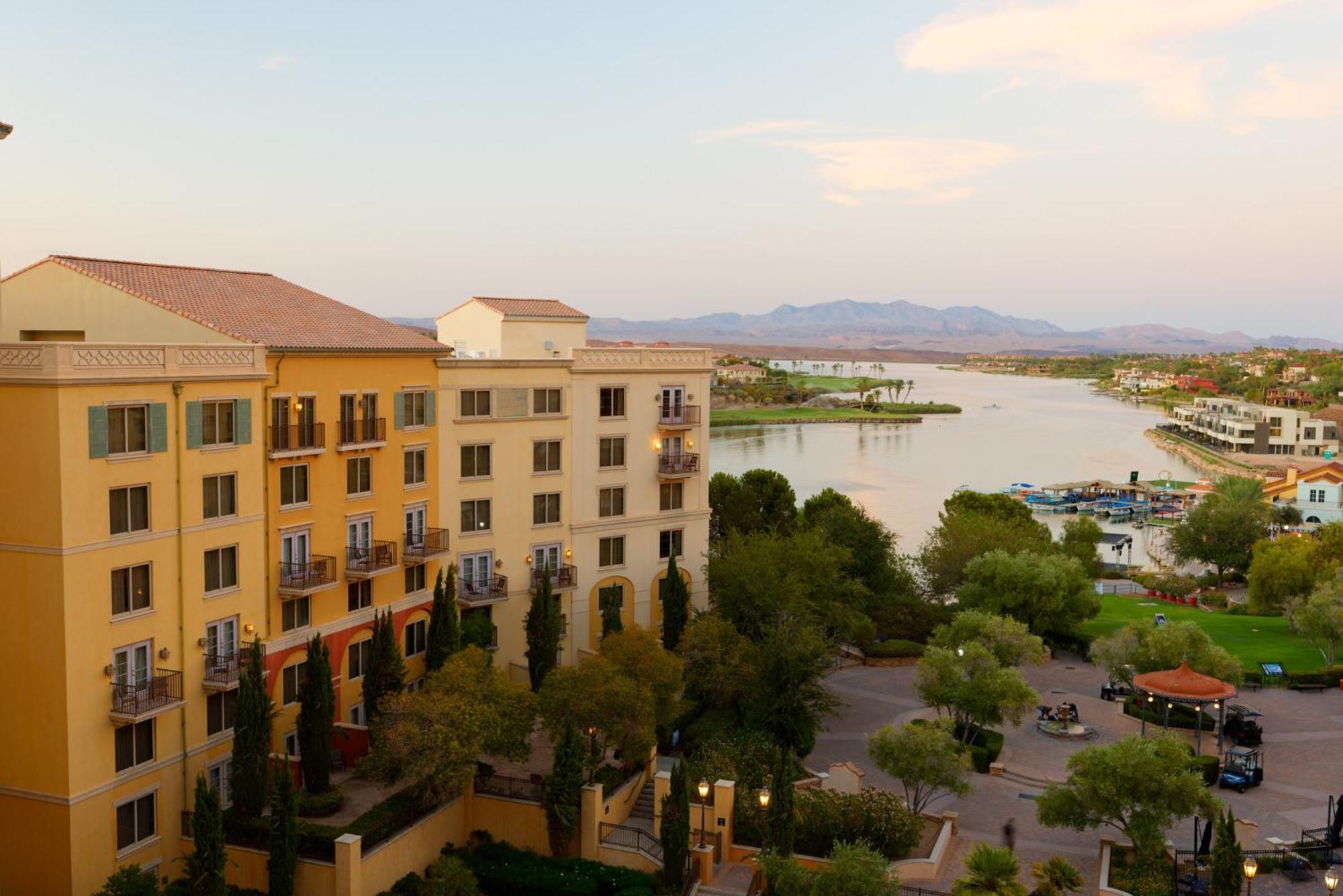 Hilton Vegas Resort&spa Resort